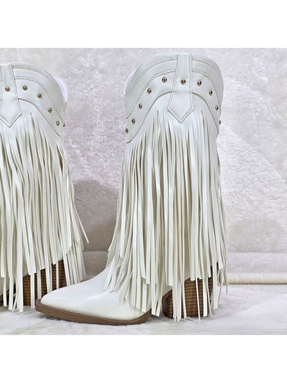 NIB Boundary White Faux Leather Layered Fringe Country Western Cowgirl Boots